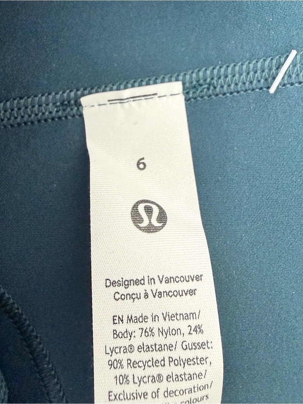 NWT lululemon Glow Up™ Super-High-Rise Tight 28”- Indochine Blue - Size 6 - Picture 4 of 4